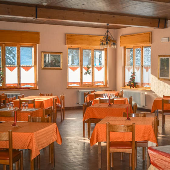 The restaurant area at the Hotel Trinite