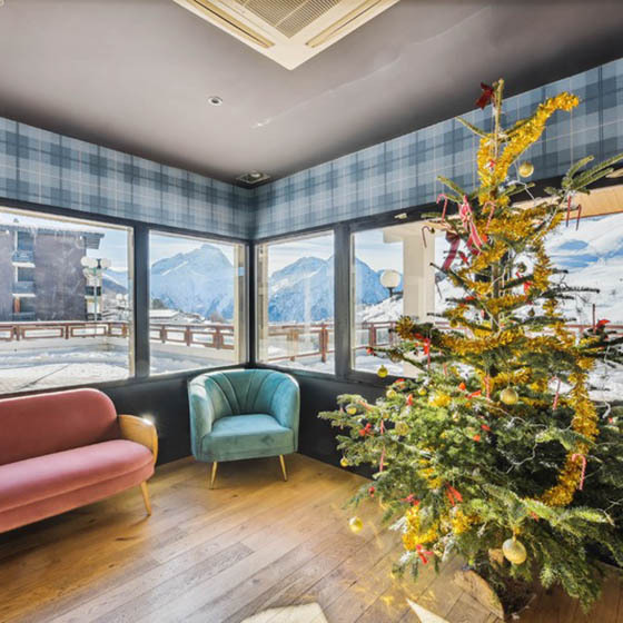 Lounge at Hotel Turan, Les Deux Alpes