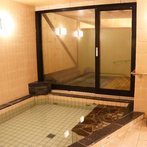 Hot sping bath at the Hotel Granjam in Hakuba Valley, Japan
