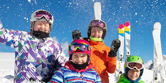 ski-mobile-offers-560x560